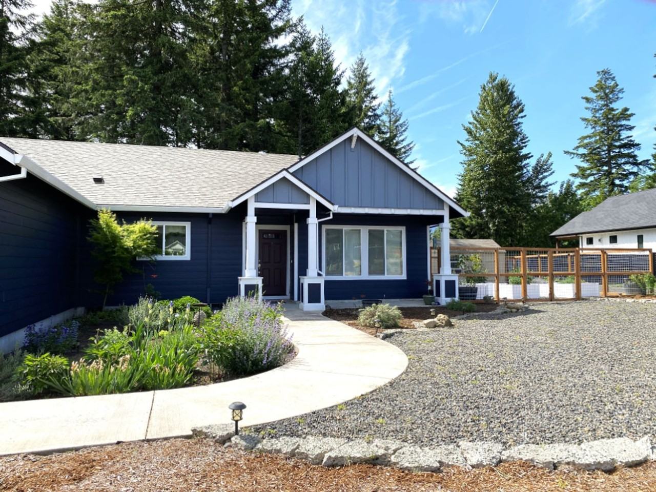 1190 Nw Red Hawk Ct - Photo 2 of 29