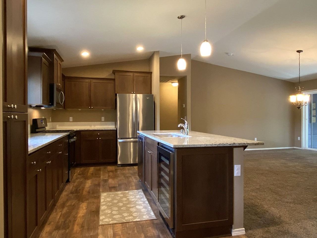 1190 Nw Red Hawk Ct - Photo 3 of 29