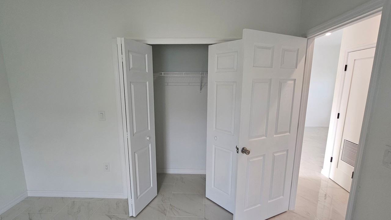 54 Xelda Ave S - Photo 6 of 10