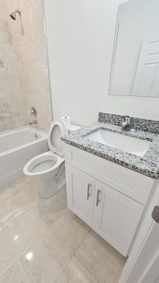 3318 1st St Sw - Photo 4 of 9
