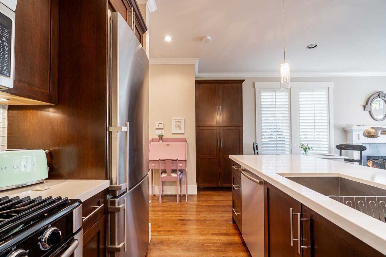 2590 West 7th Avenue - Photo 5 of 31