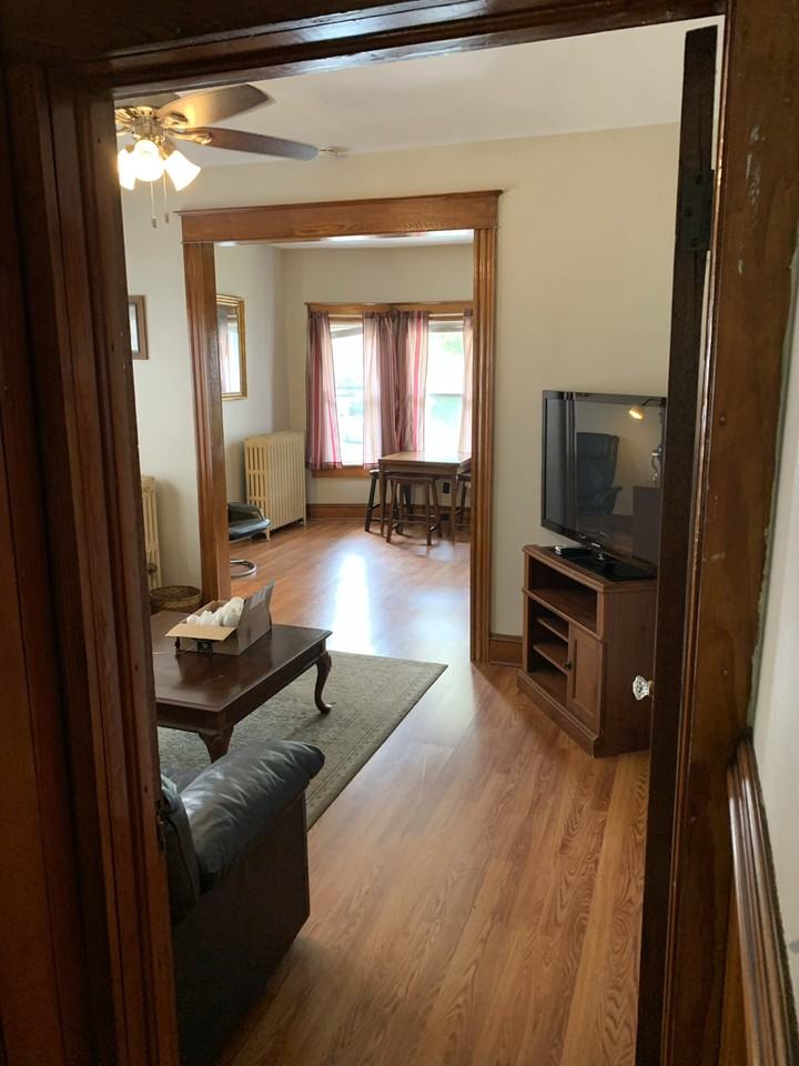 2311 Boulevard Ave - Photo 3 of 14