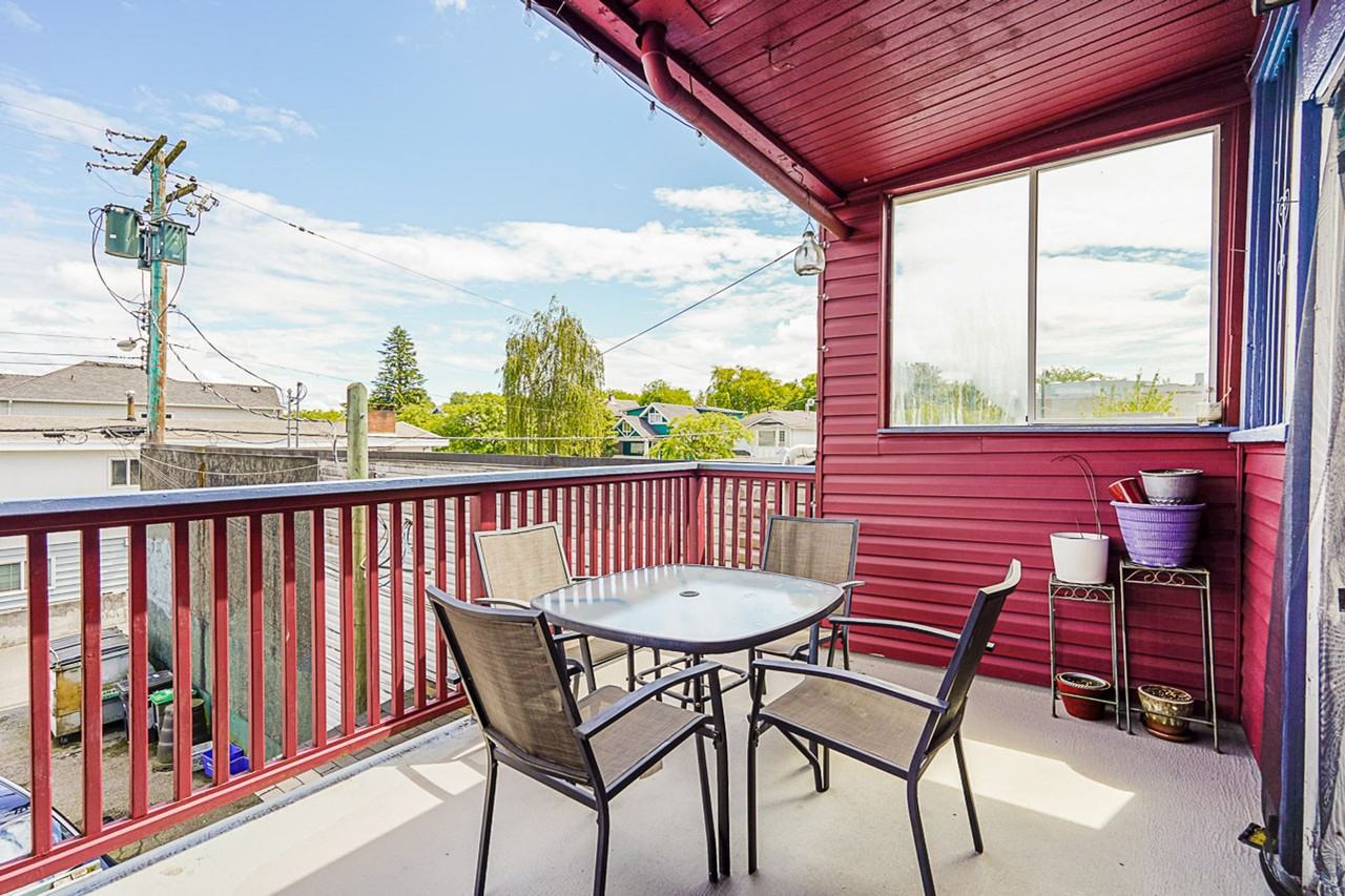 3744 Main Street - Photo 11