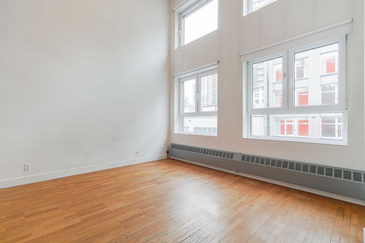 869 Beatty Street #301 - Photo 4 of 26