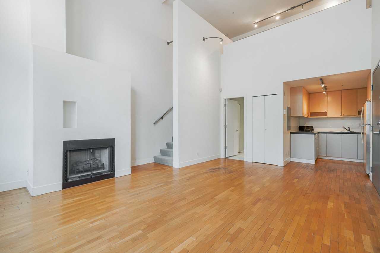 869 Beatty Street #301 - Photo 7 of 26