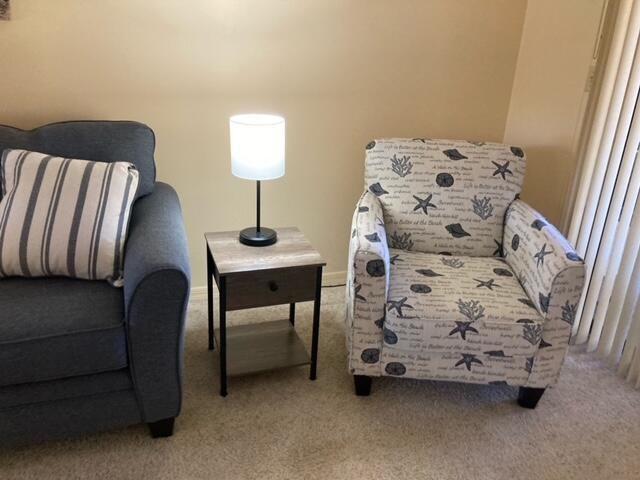 1041 Country Club Dr - Photo 5 of 14