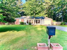 4754 Winthrop Dr - Photo 1 of 1