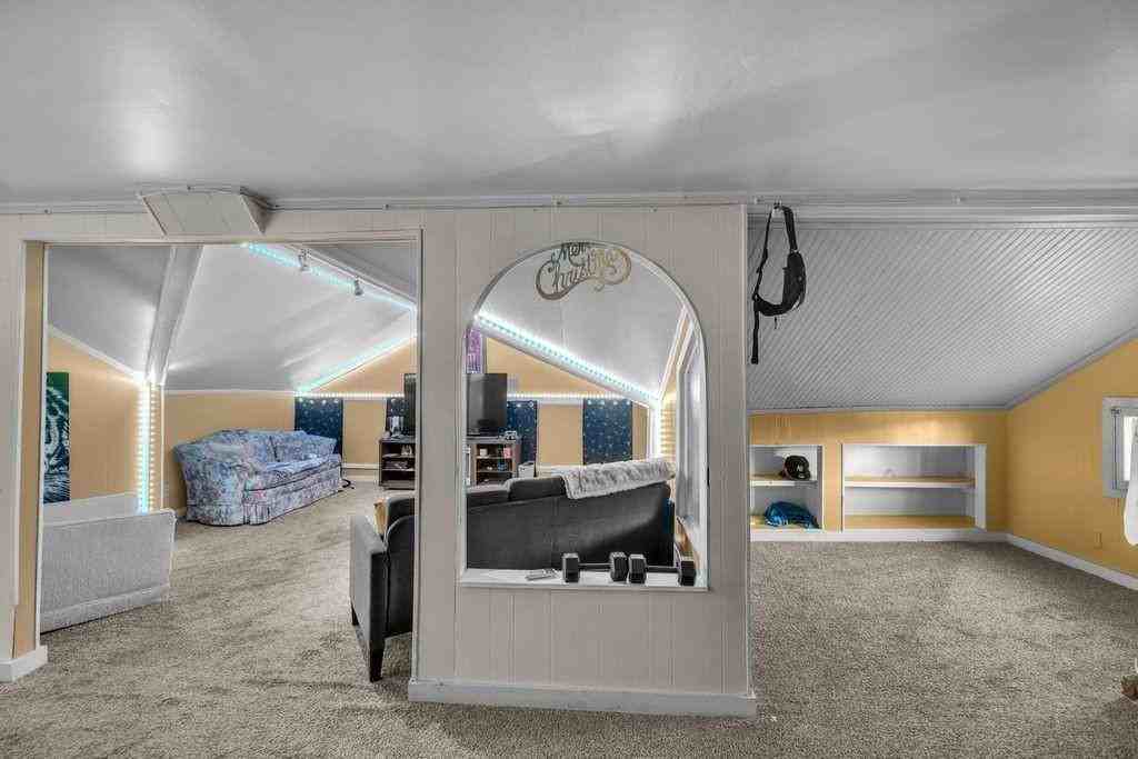 223 S Edward St #2 - Photo 4 of 12