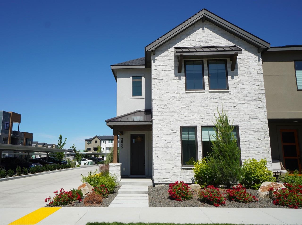 3045 S Honeycomb Way - Photo 6 of 41