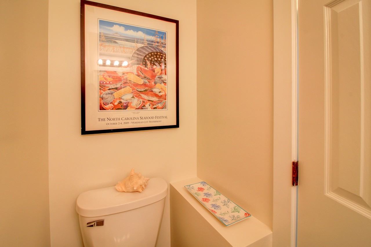 590 Westport Dr #J4 - Photo 3 of 50