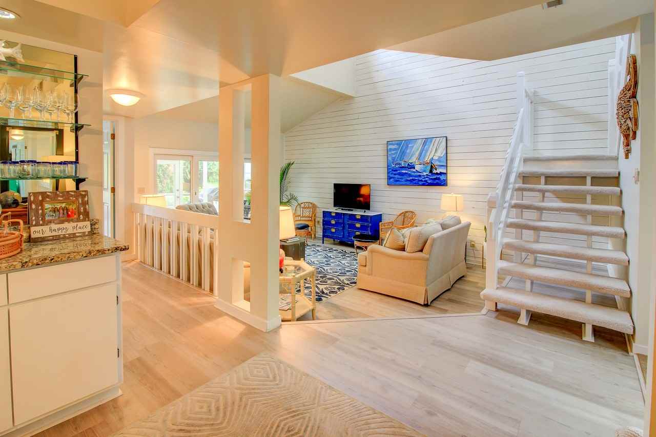590 Westport Dr #J4 - Photo 3 of 50