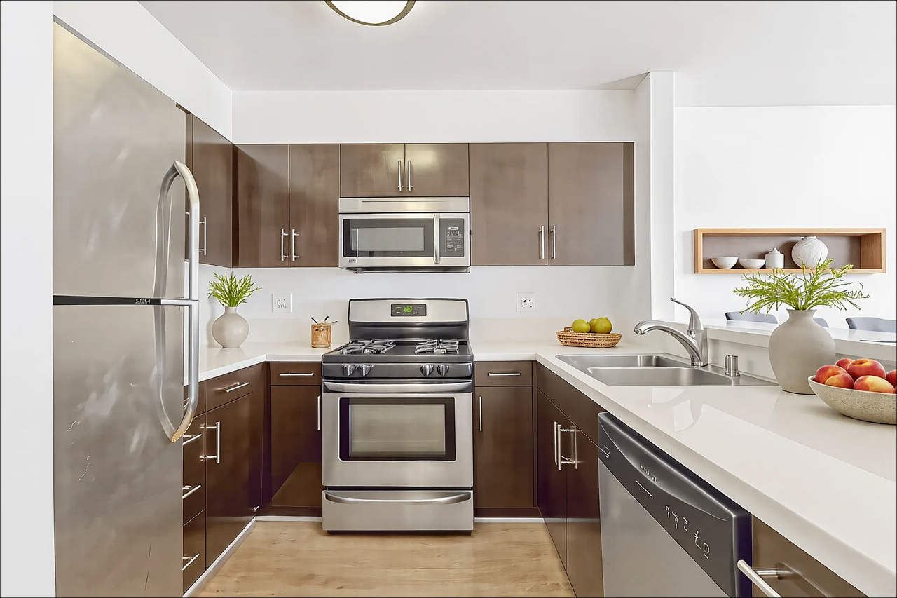 Devon Heights - Photo 5 of 27