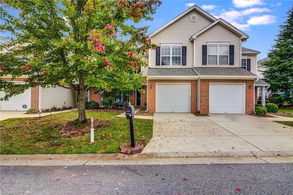 3970 Fountain Village Ln - Photo 7 of 11