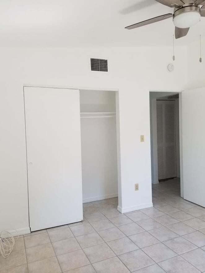 1066 Philippe Pkwy - Photo 5 of 13