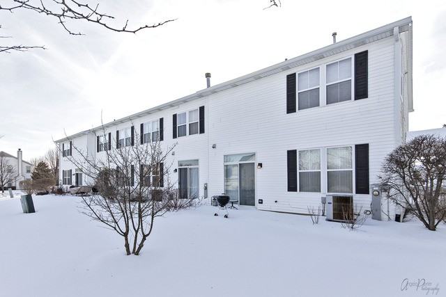 2812 Falling Waters Dr - Photo 3 of 22