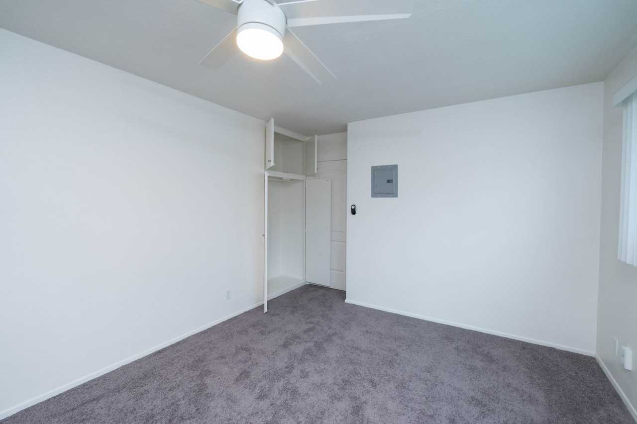 608Hayw - Photo 2 of 26