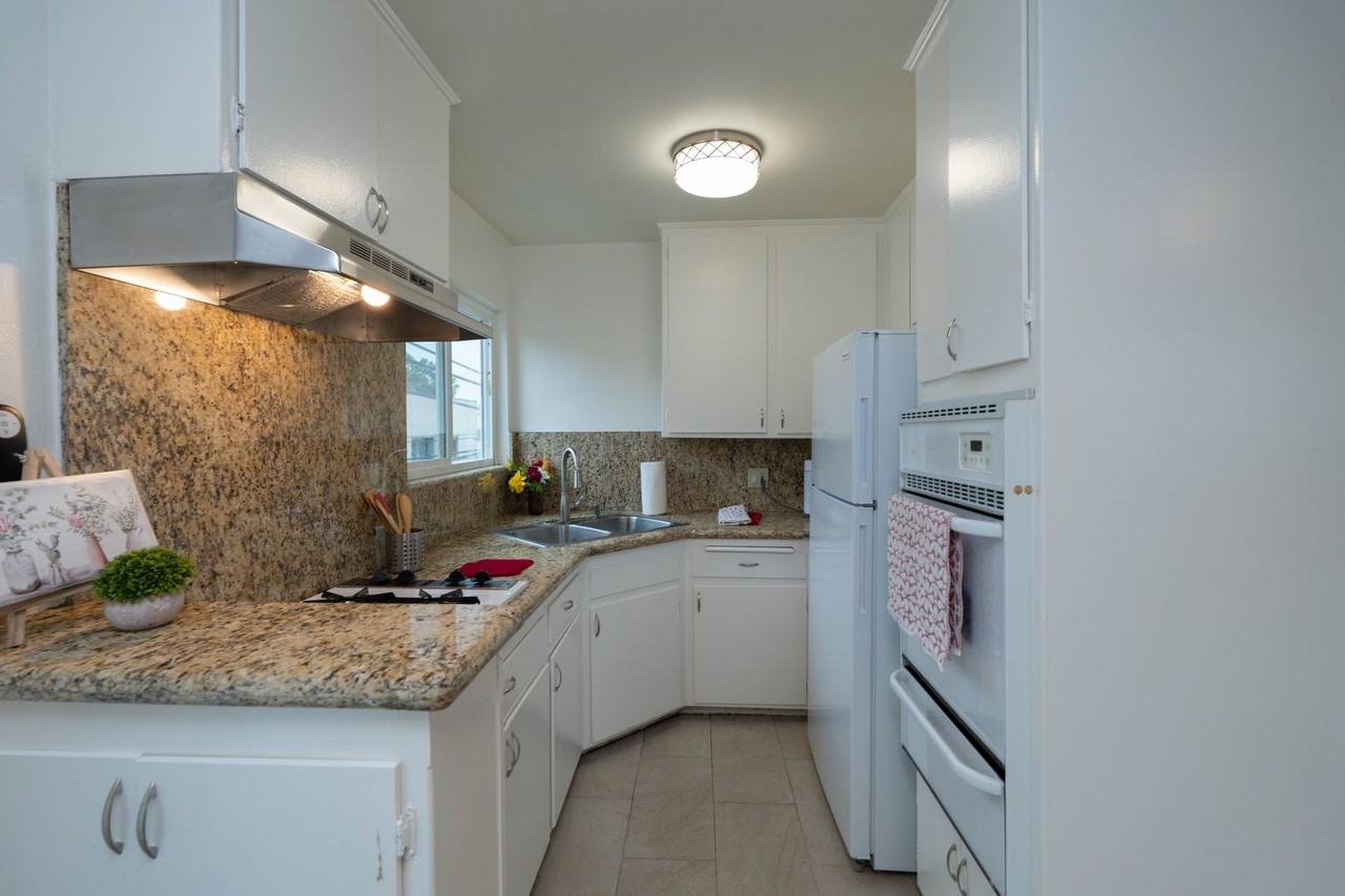 608Hayw - Photo 5 of 26