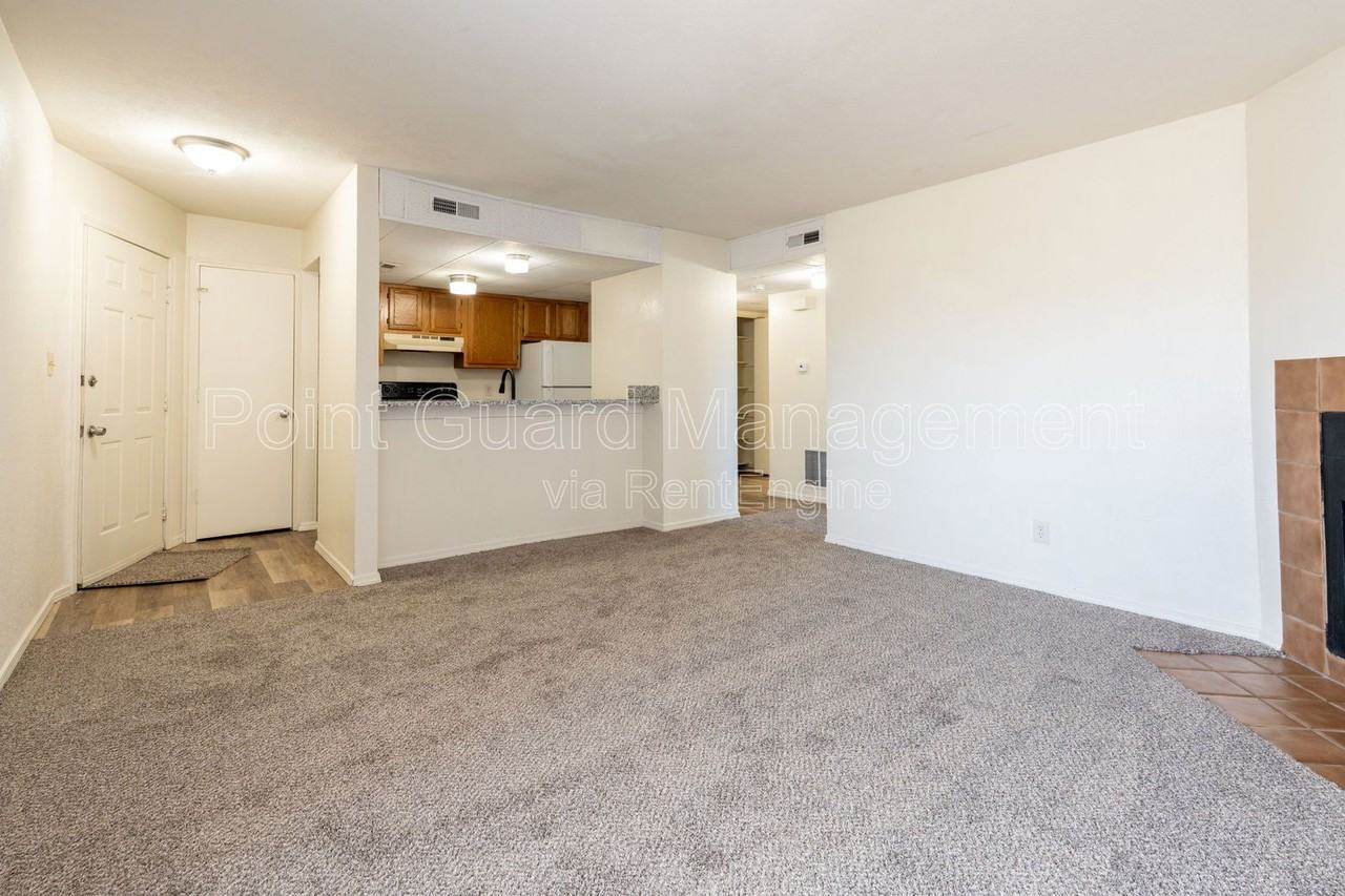 1903 E 24th Ave #B4