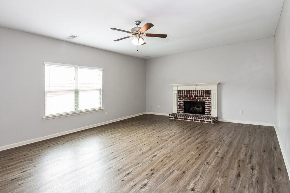 191 Camellia Way - Photo 5 of 17