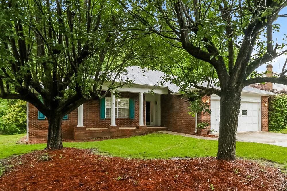 1506 Newfound Hollow Dr - Photo 3 of 16