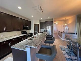 36 Dennis Lindsay Rd - Photo 3 of 18