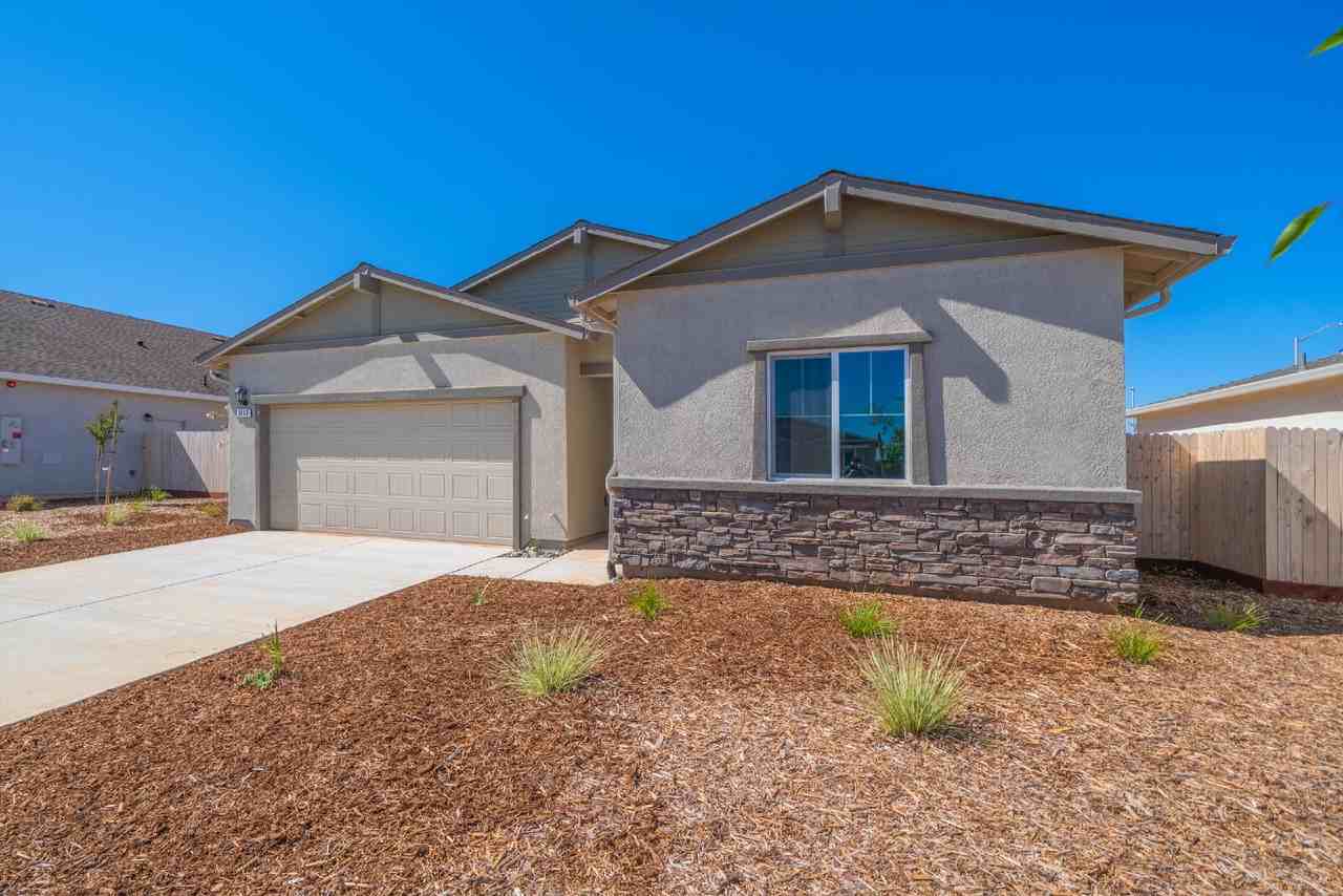 3060 Lauda Ct - Photo 3 of 25