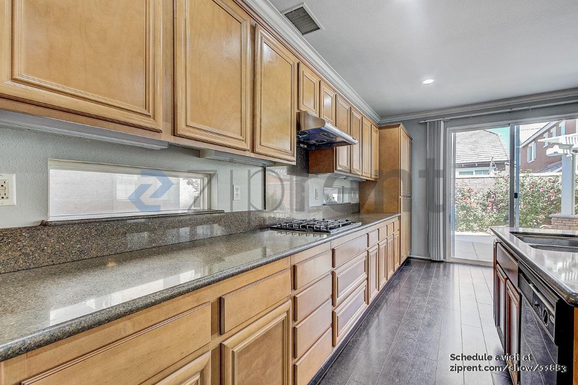 15739 Approach Ave - Photo 2 of 20