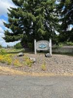 featured image of 755 Nw 3rd St #4