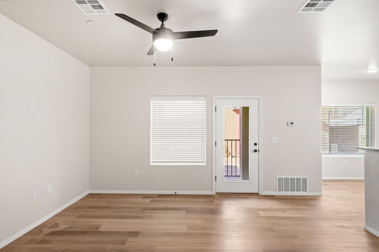 The Bend - Photo 2 of 8