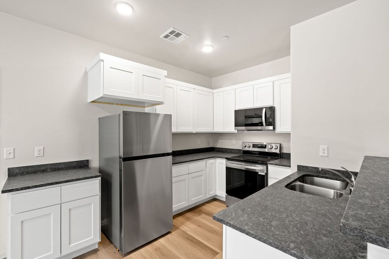 The Bend - Photo 4 of 8