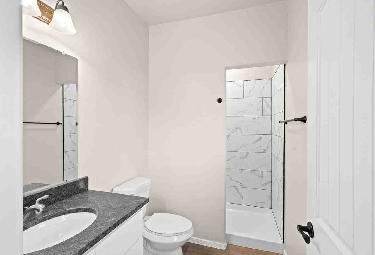 The Bend - Photo 7 of 8