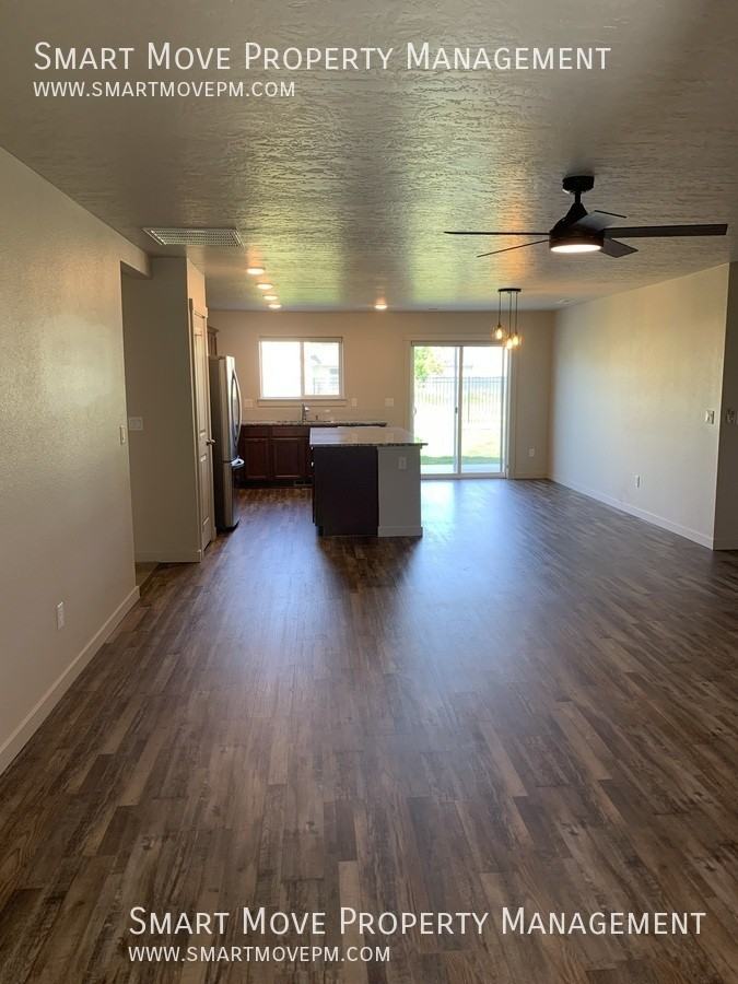 2679 N Rapid Creek Way - Photo 7 of 36