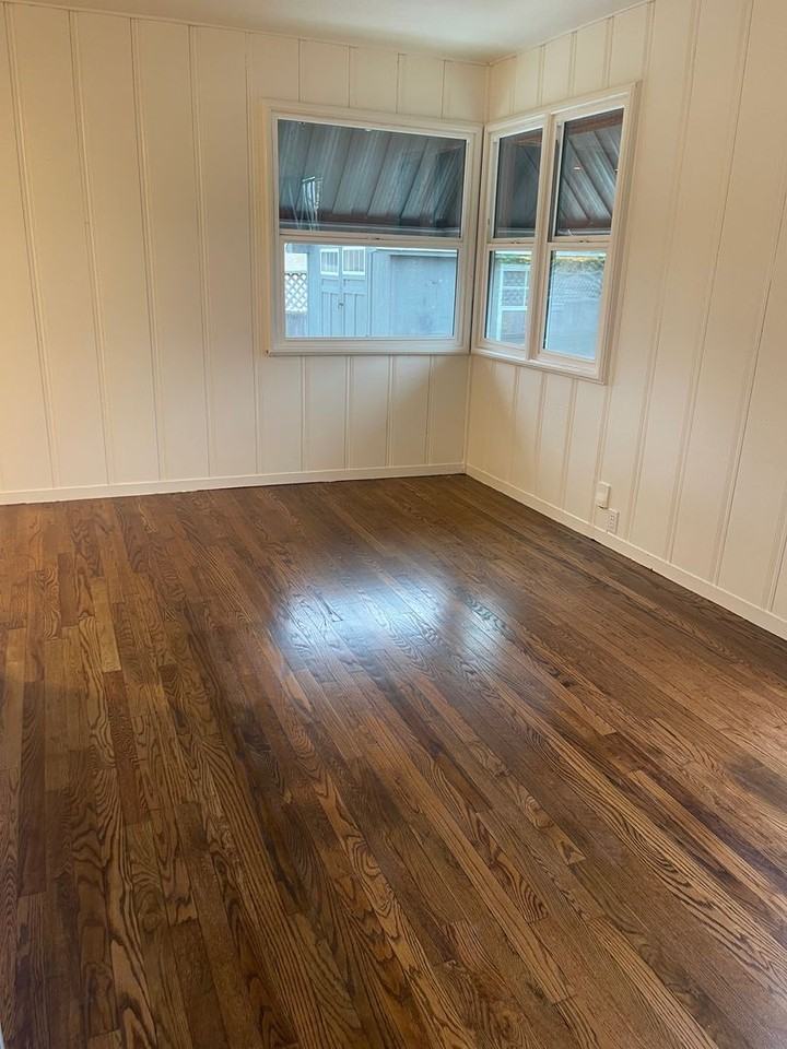 4965 Mansfield St - Photo 5 of 10