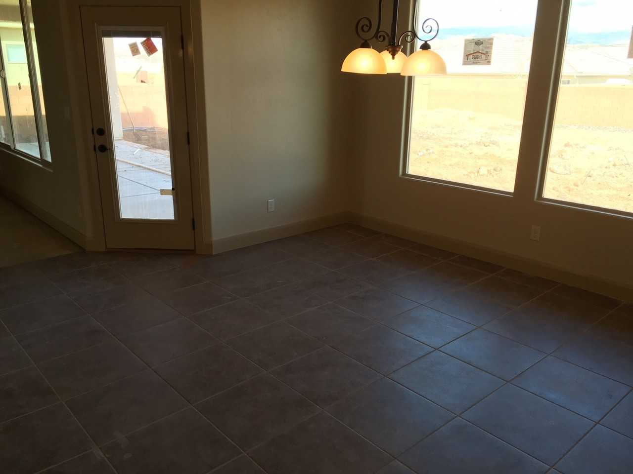 2688 W 310 N - Photo 4 of 14