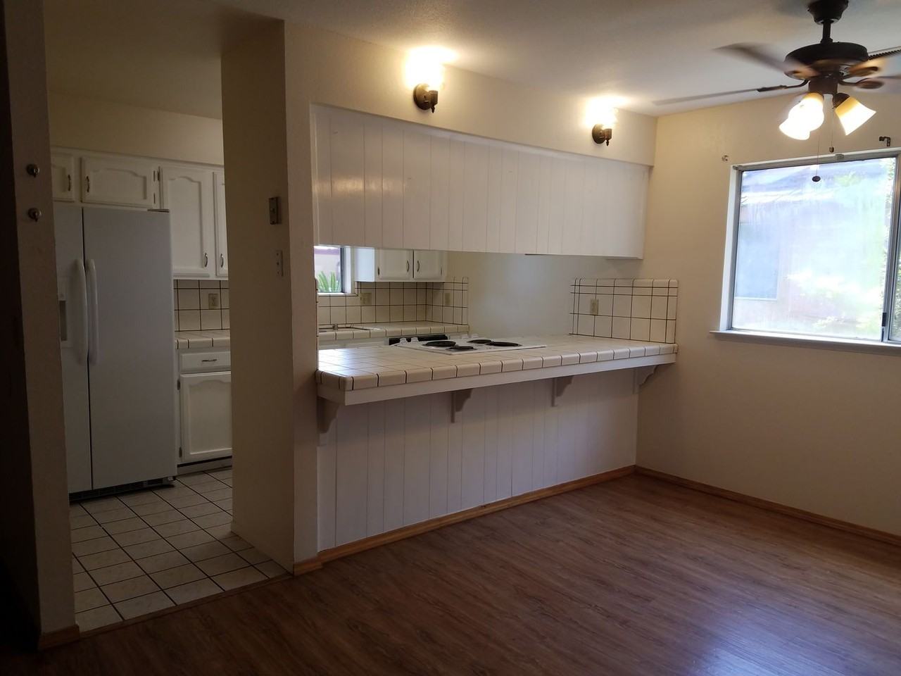 1463 E Millard Way - Photo 5 of 18
