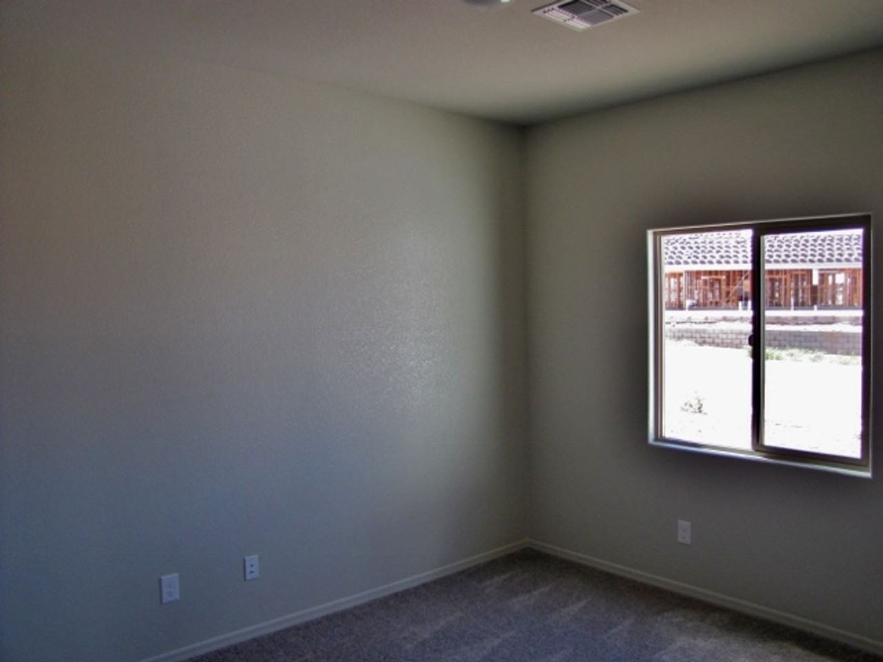 4312 Deanna Dr - Photo 4 of 21