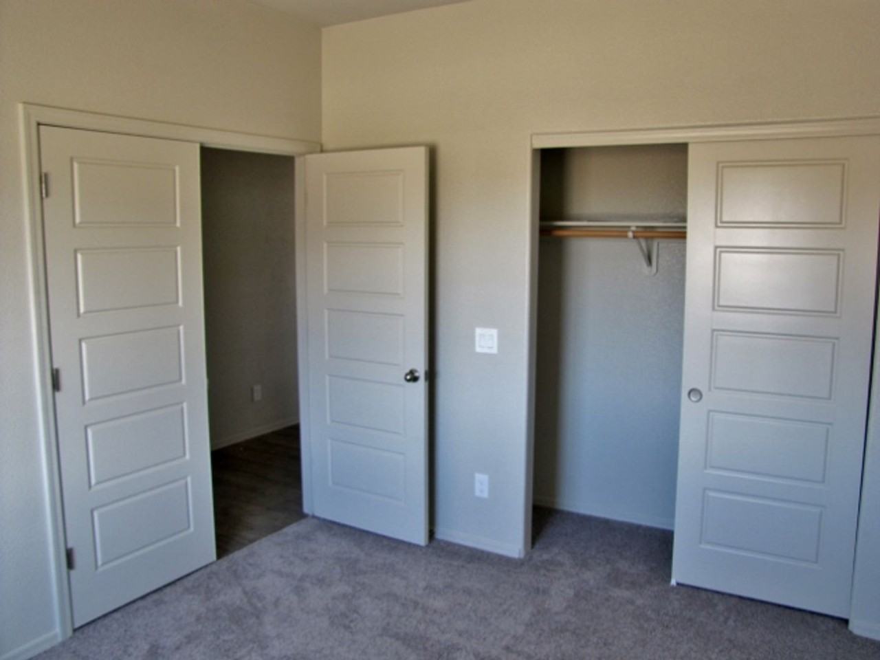 4312 Deanna Dr - Photo 5 of 21