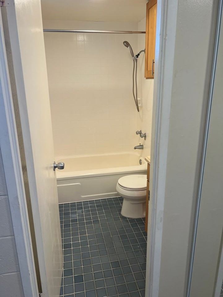 824 Kinau St #1206 - Photo 4 of 14