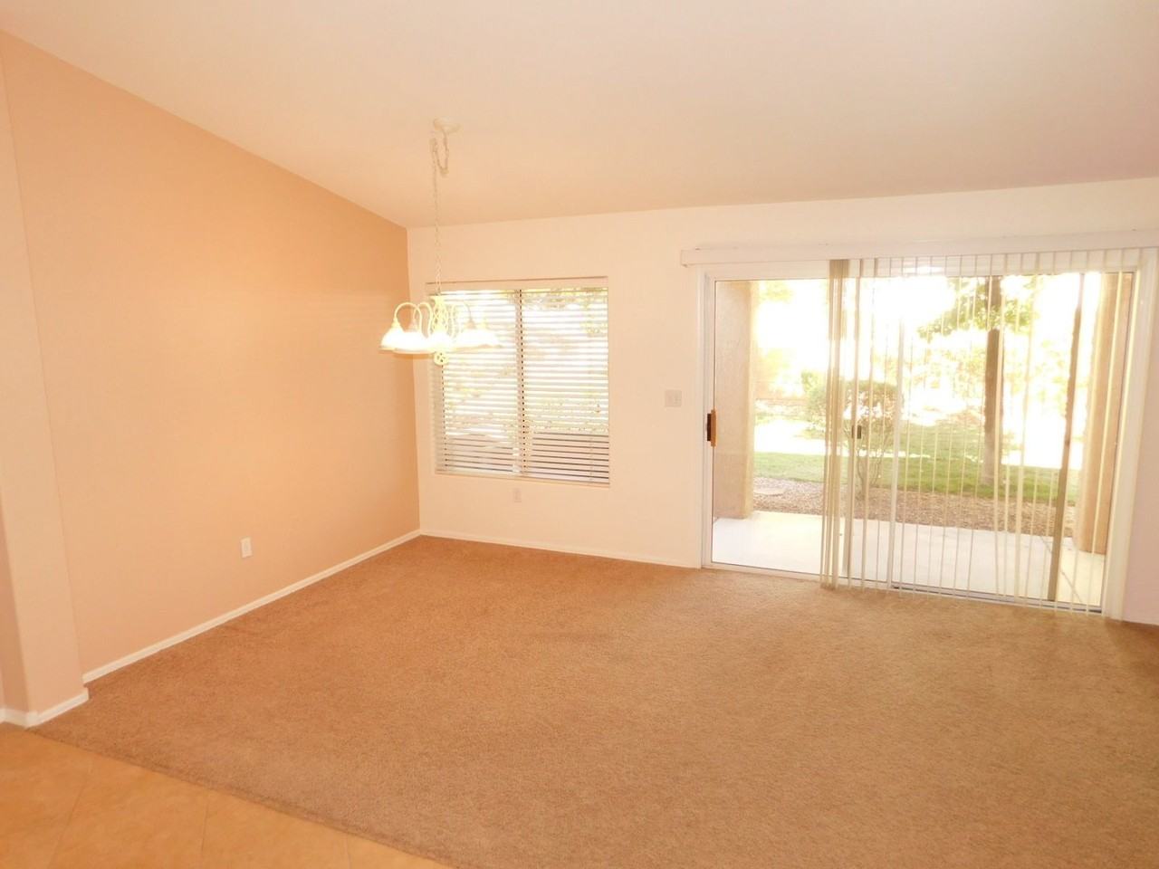 2517 Banora Point Dr - Photo 5 of 18