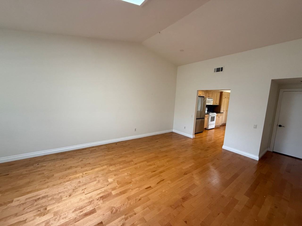 17163 Village 17 - Photo 4 of 12