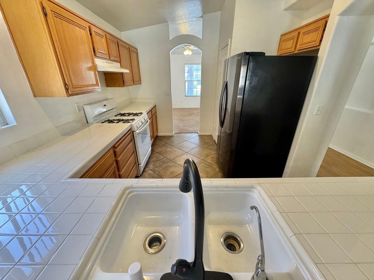 1396 Dragon Rock Dr - Photo 4 of 23