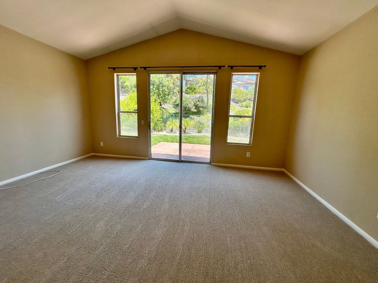 3270 Avenida Magoria - Photo 4 of 20