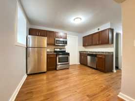 900 Montrose - Photo 1 of 1