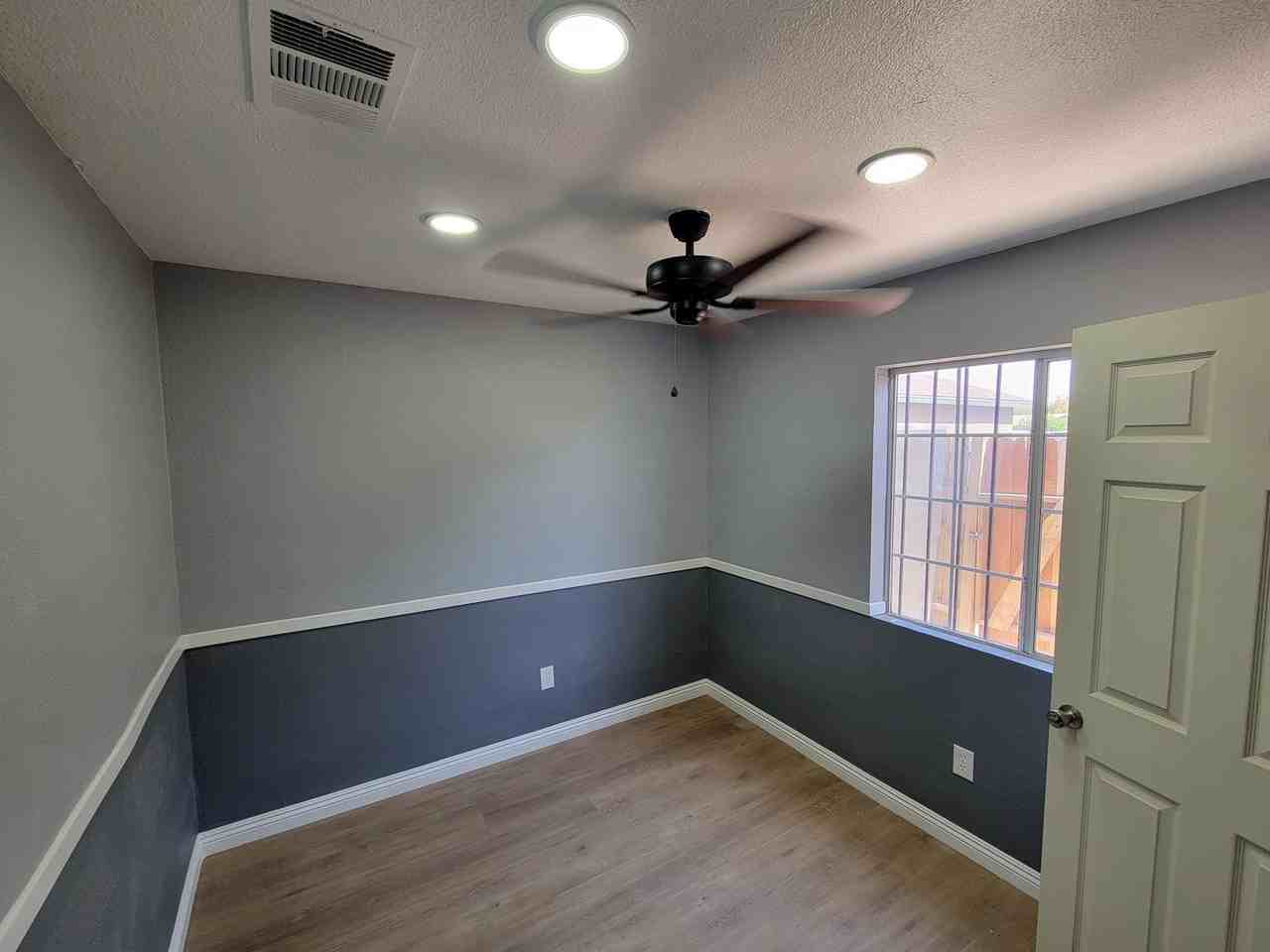 957 K St - Photo 2 of 15