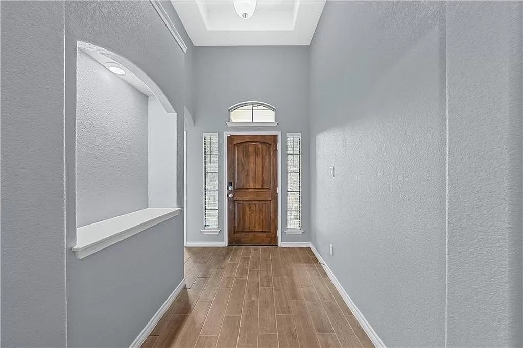 605 Lister Dr #NA - Photo 2 of 19