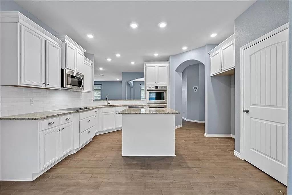 605 Lister Dr #NA - Photo 6 of 19