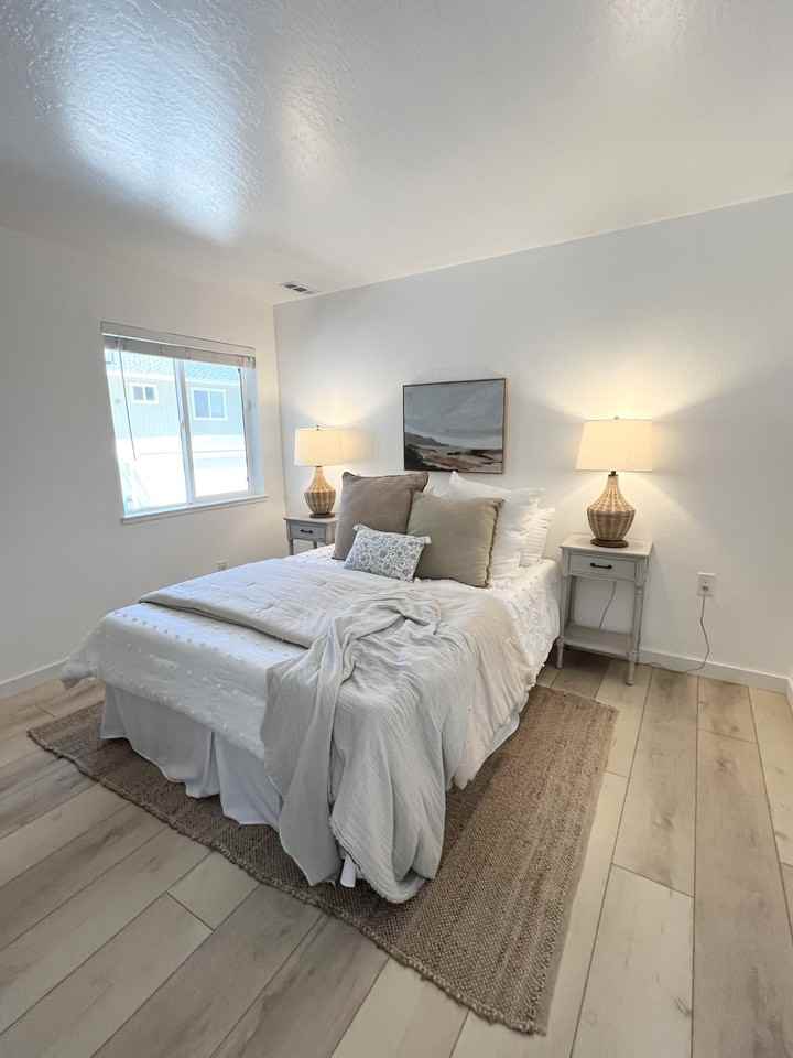 324 Moosehead Dr #B - Photo 3 of 12