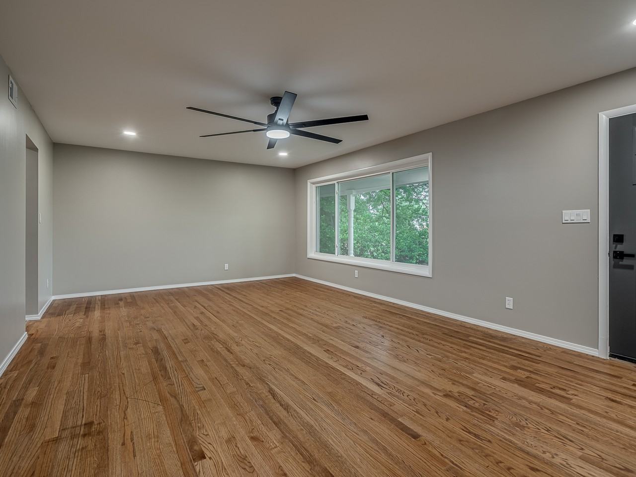 4729 Baylor Dr #NA - Photo 2 of 35