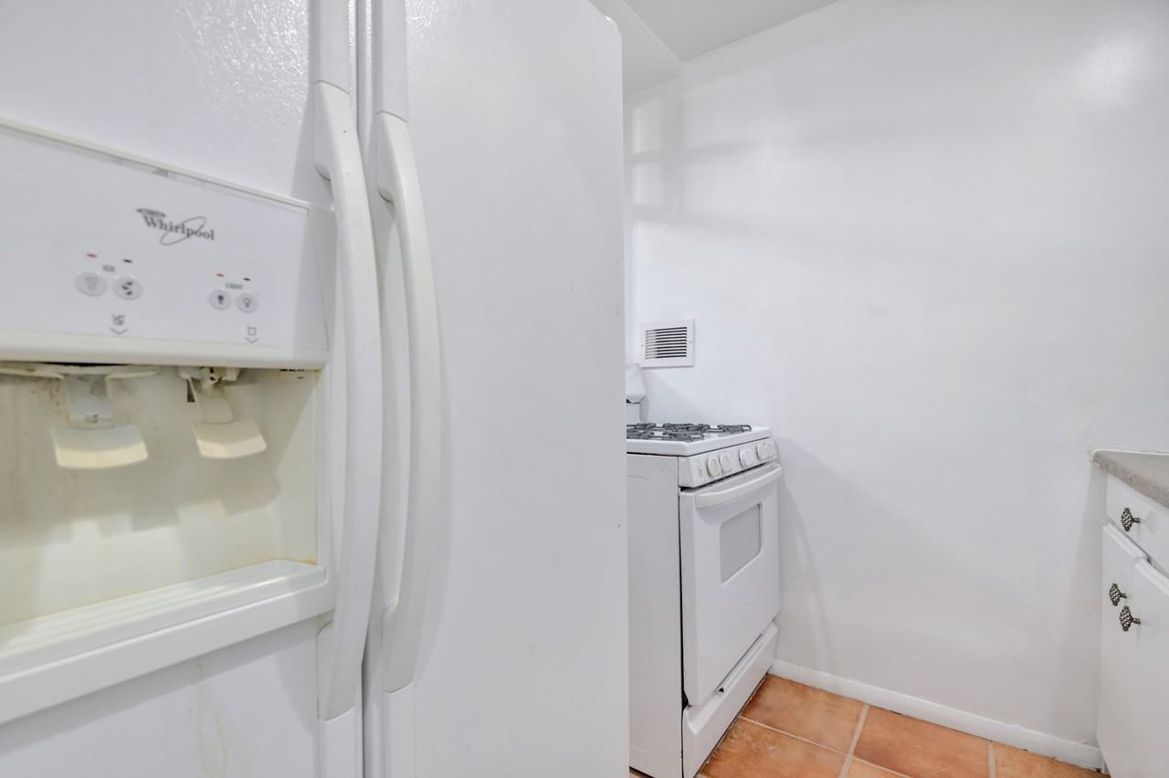 537 Wilson Bridge Dr #A1 - Photo 7 of 13