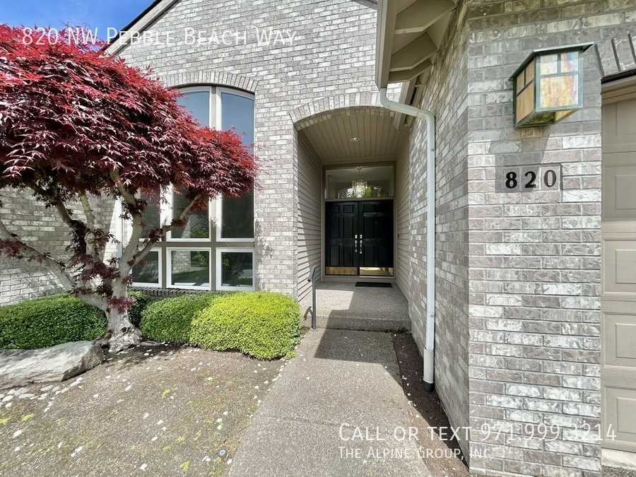 820 Nw Pebble Beach Way - Photo 2 of 50